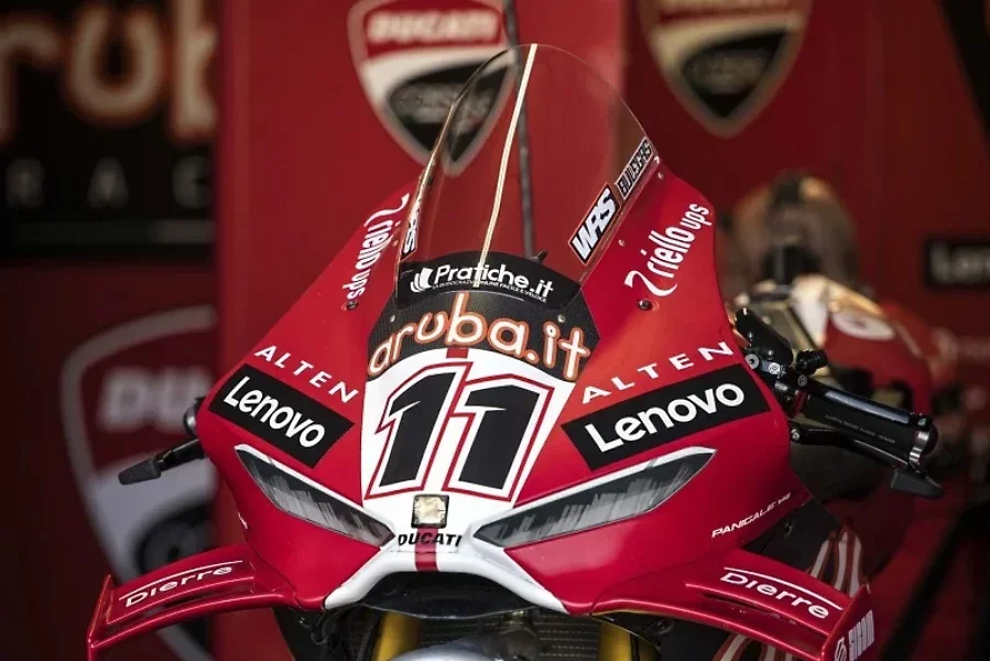 Официально: Aruba приобретает подразделение Superbike компании Feel Racing