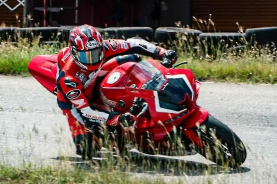 Сомкят Чантра chantra-cbr600rr-1772566148