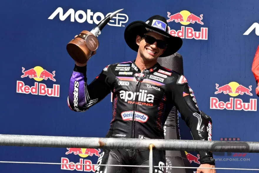 Хорхе Мартин martin-podio-usa-1774826118