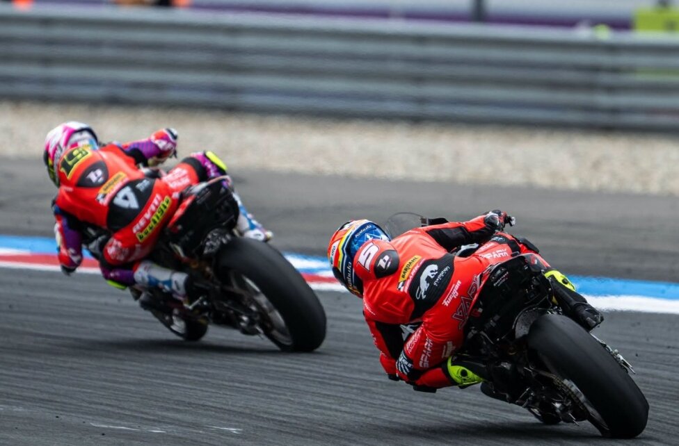 Профилактика лучше лечения: Ducati отозвала все маятники Panigale!