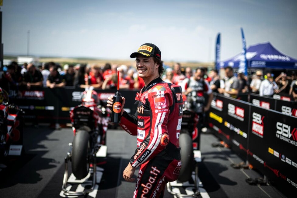 Ducati и VR46 сделали выбор: Булега готов пересесть на Ducati ди Джанантонио в 2027 году!