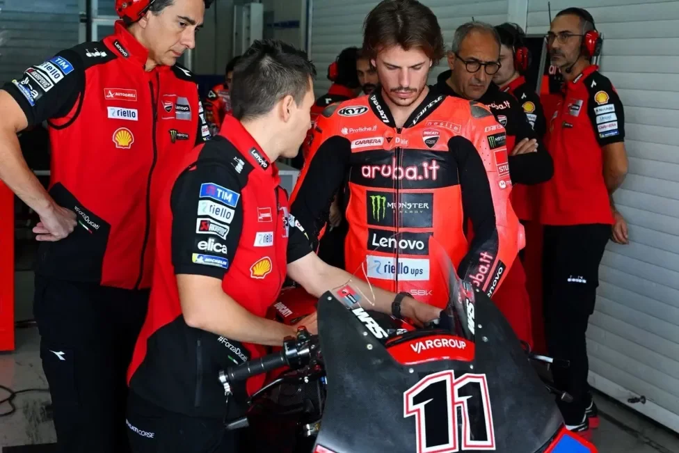 Булега «крестит» Ducati 850, на WDW мечтает подставить подножку Баньяйе и Маркесу