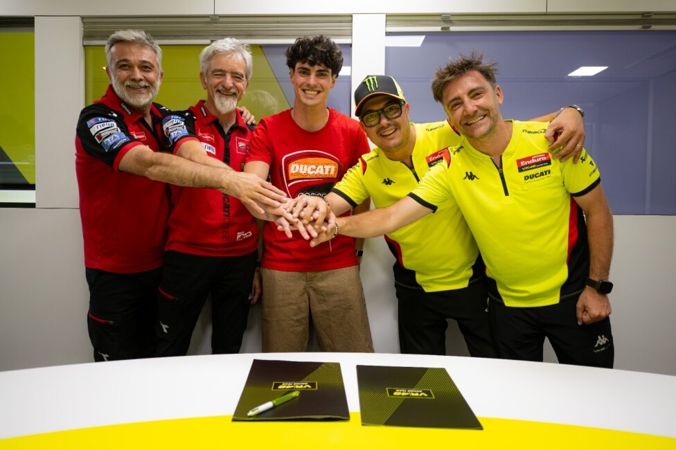 Фермин Альдегер переходит в VR46: будет выступать на Ducati до 2028 года
