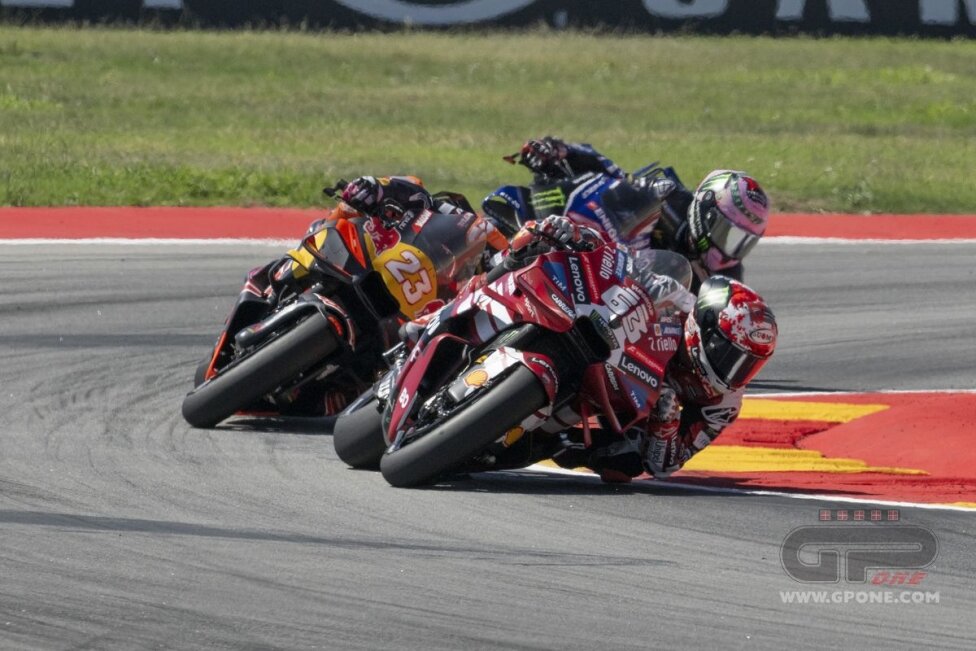 Баньяйя: «Судя по данным, мы с Алексом Маркесом едем на двух разных мотоциклах»
