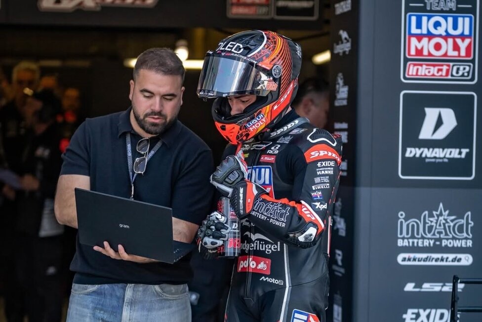 Побеждает, но в MotoGP его не хотят: странный случай Ману Гонсалеса