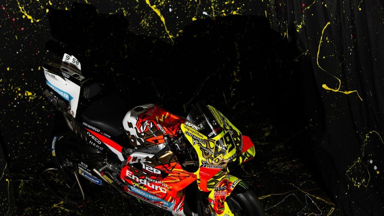 Ducati команды VR46 превращаются в огненную птицу в Индонезии
